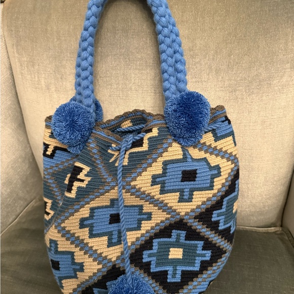 Blue Geometric Woven Shoulder Bag with Pom-Pom Accents - Picture 2 of 9